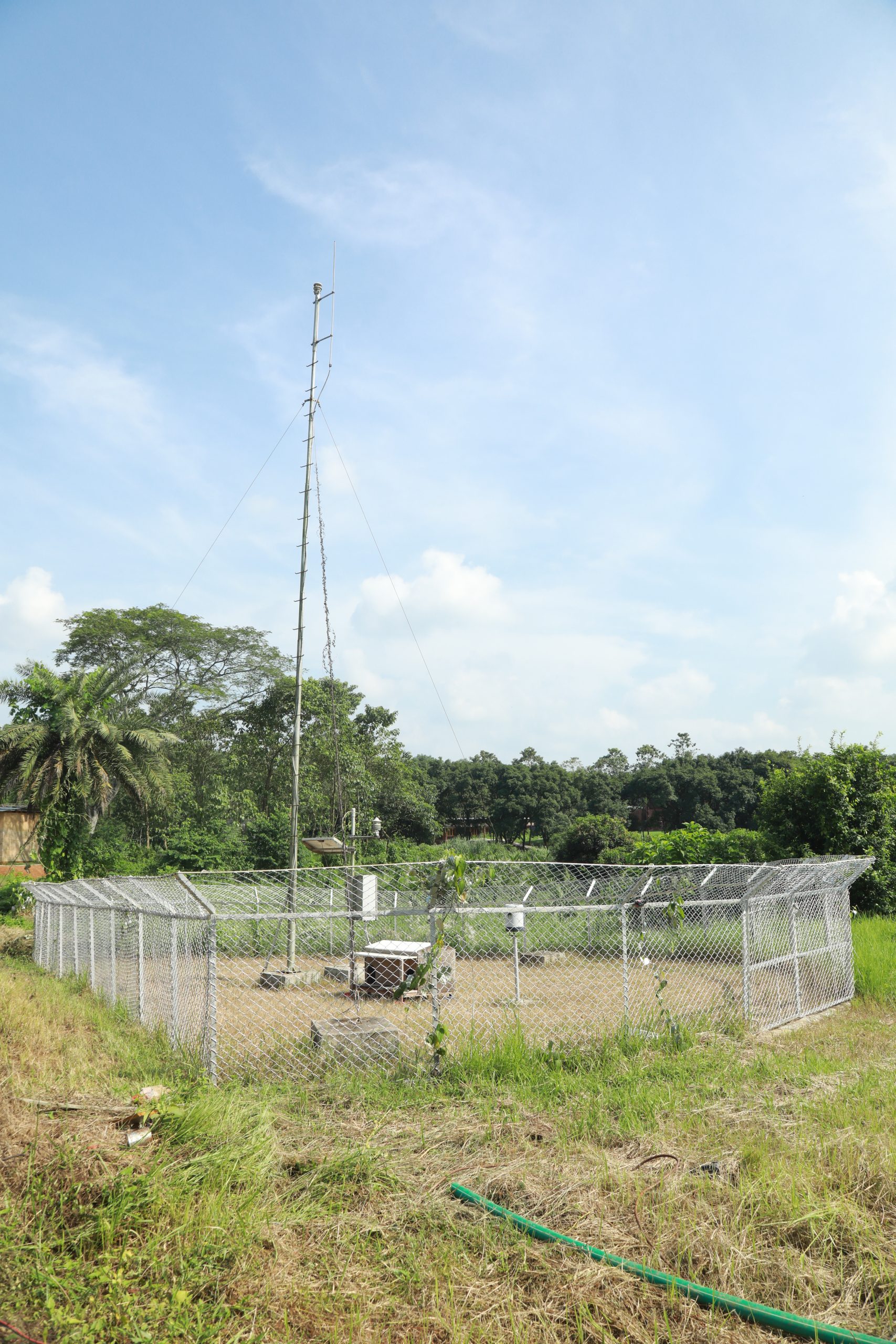 Automated Weather Station (AWS)